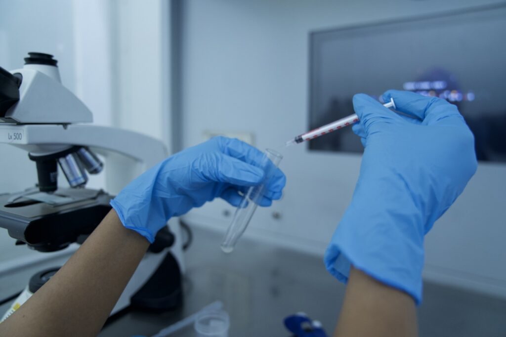 Gamate freezing or cryopreservation of sperms and eggs